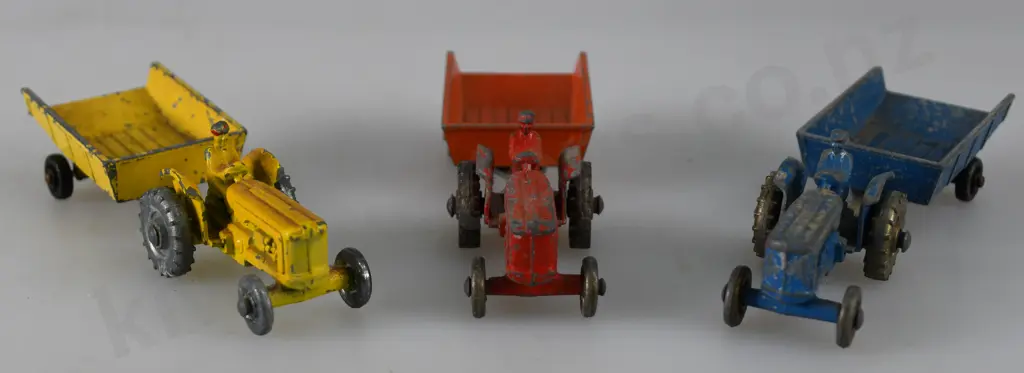 FUN HO MIDGET TRACTORS AND TRAILERS Image 1++
