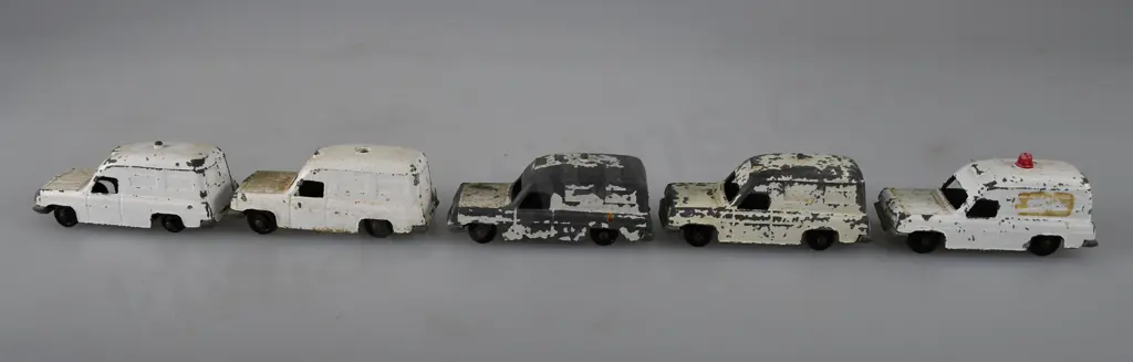 FUN HO MIDGET AMBULANCES Image 1++