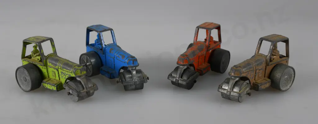 FUN HO MIDGET AVELING ROAD ROLLERS Image 1++