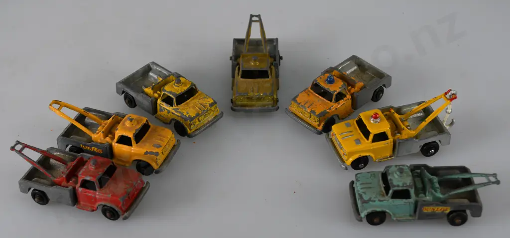 FUN HO MIDGET BREAKDOWN TRUCKS Image 1++