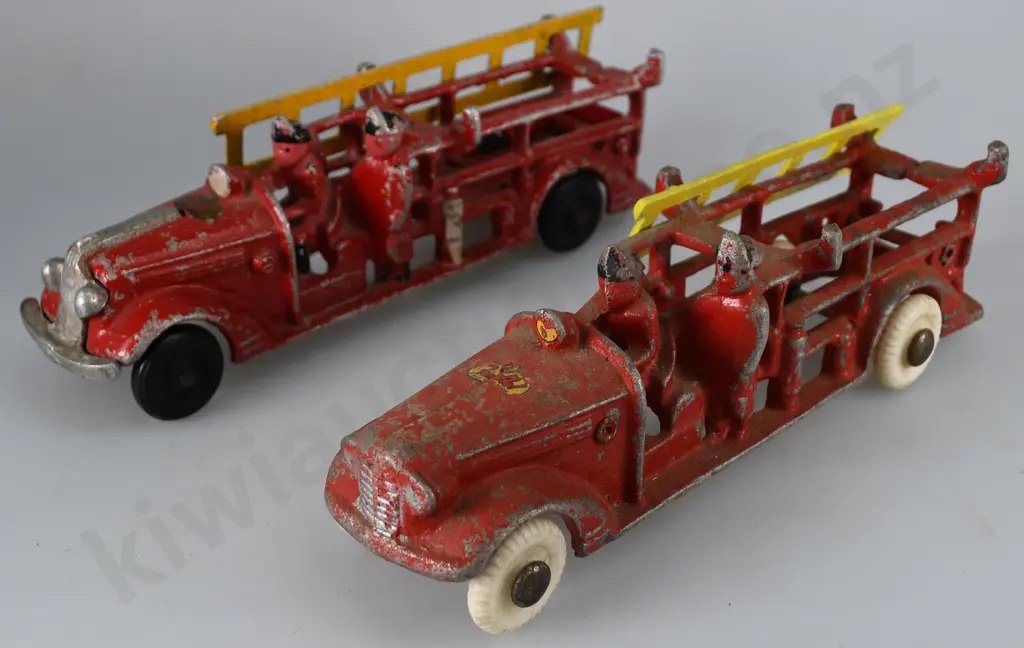 FUN HO LARGE FIRE ENGINES Image 1++