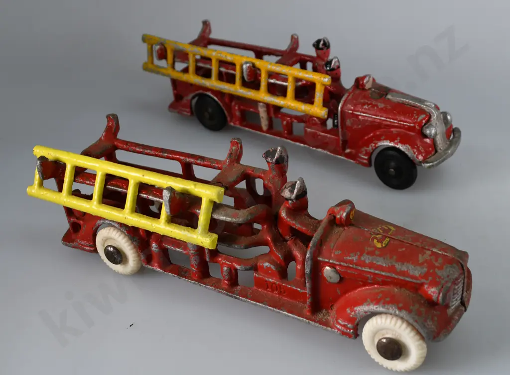FUN HO LARGE FIRE ENGINES Image 1++