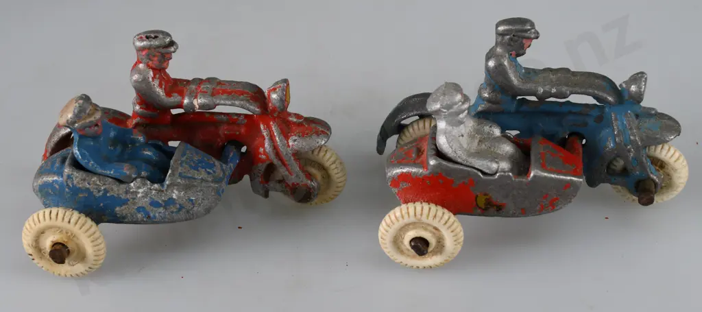 FUN HO MOTORBIKES WITH SIDECARS Image 1++