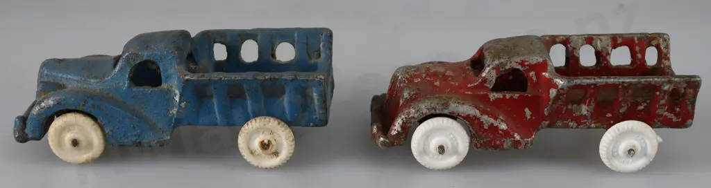 FUN HO SMALL FARM TRUCKS Image 1++