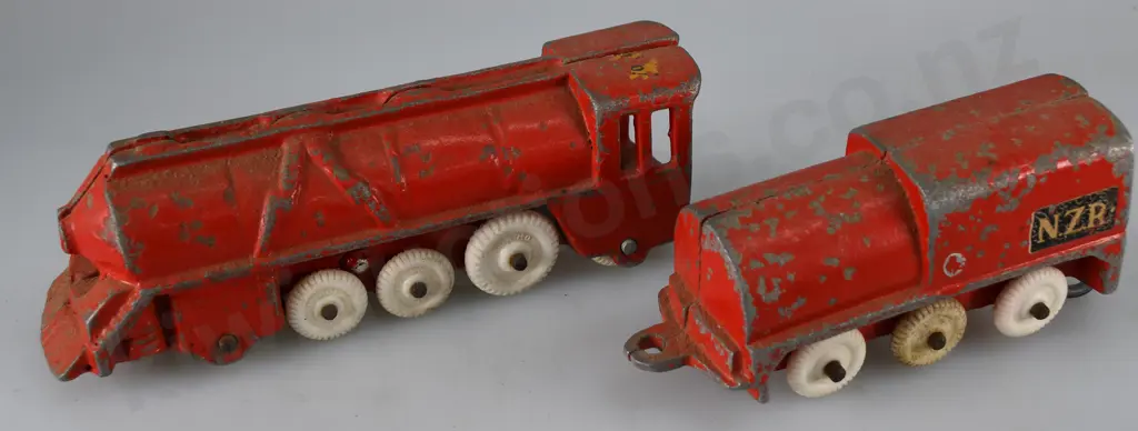 FUN HO NZR ENGINE & TENDER Image 1++