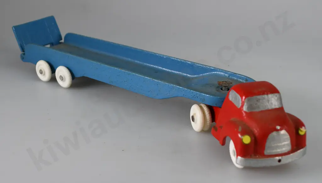 FUN HO  SMALL TRUCK AND TRACTOR TRANSPORTER Image 1++