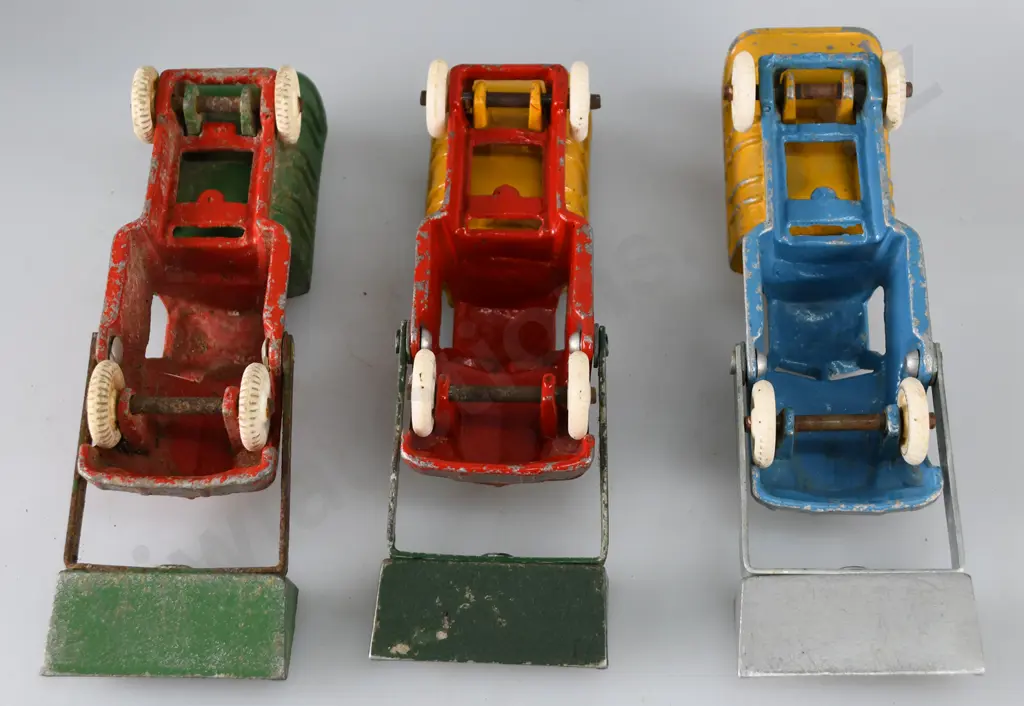 FUN HO SMALL FRONT END LOADER TIP TRUCKS Image 1++