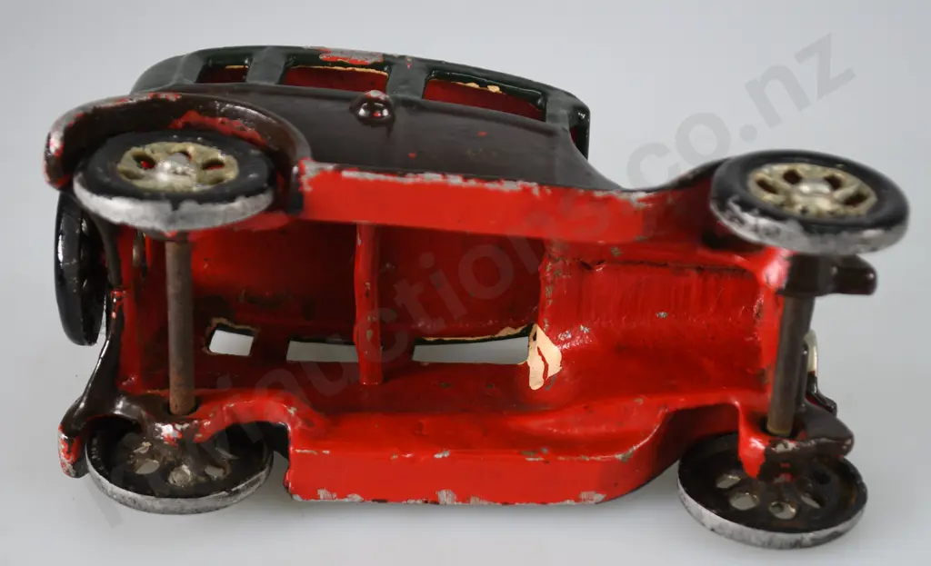 FUN HO FORD SEDAN CAR Image 1++