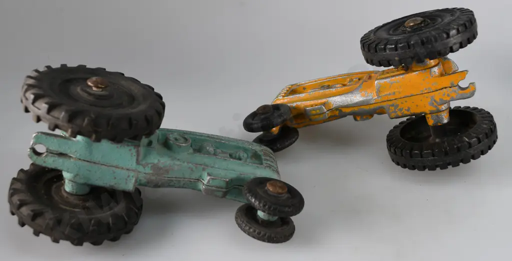 FUN HO RUBBER TYRED TRACTORS Image 1++