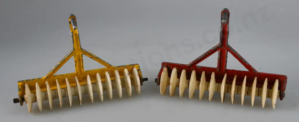 FUN HO FARM IMPLEMENTS DISCS Image 1++