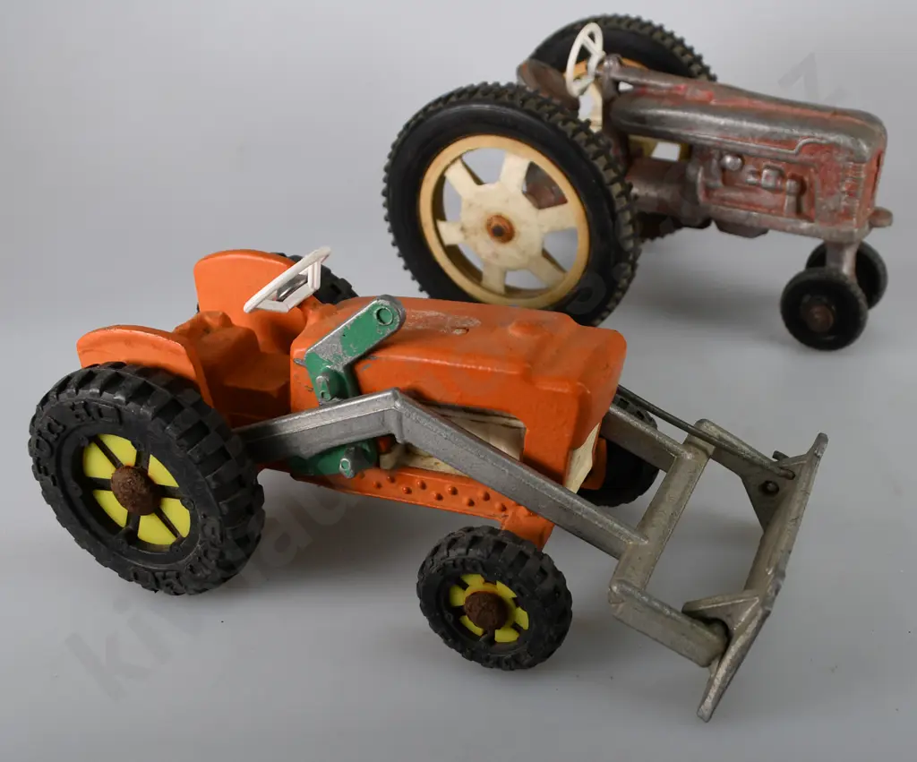 FUN HO TRACTORS Image 1++