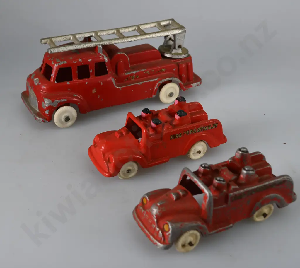 FUN HO FIRE ENGINES Image 1++