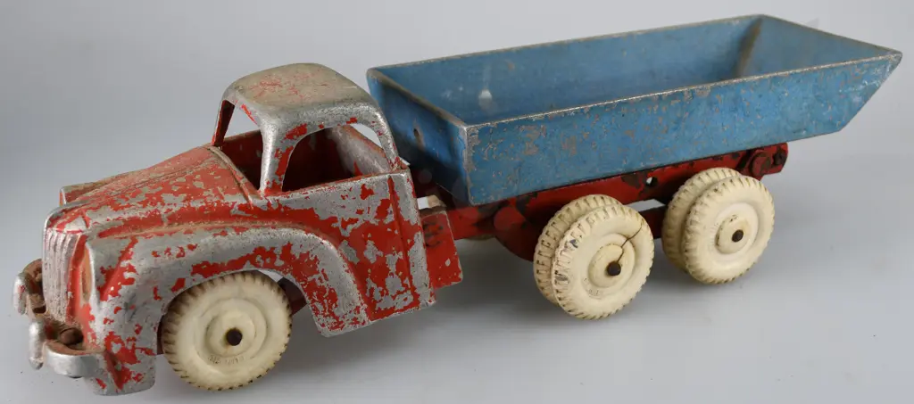 FUN HO TIP TRUCKS Image 1++
