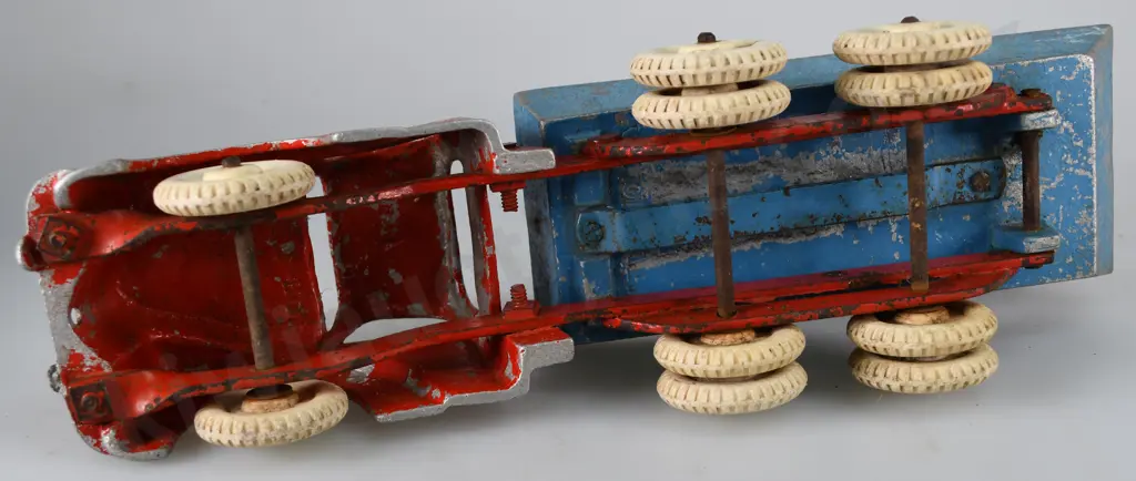 FUN HO TIP TRUCKS Image 1++