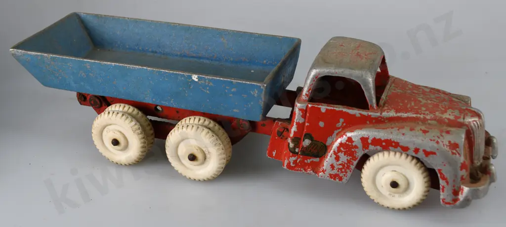 FUN HO TIP TRUCKS Image 1++