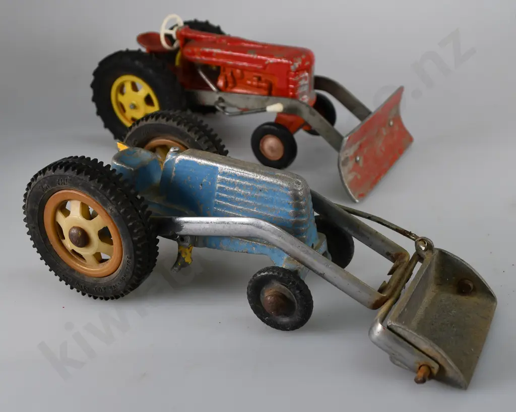 FUN HO TRACTORS Image 1++