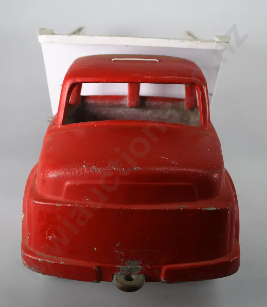 FUN HO GIANT TIP TRUCK Image 1++