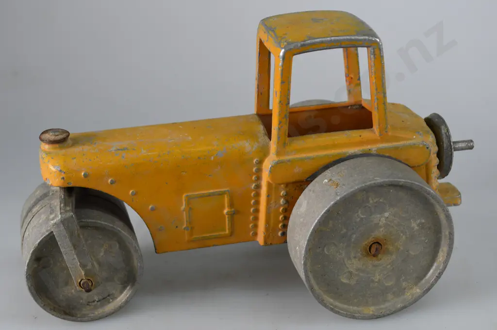 FUN HO ROAD ROLLER, SCRAPER & GRADER Image 1++