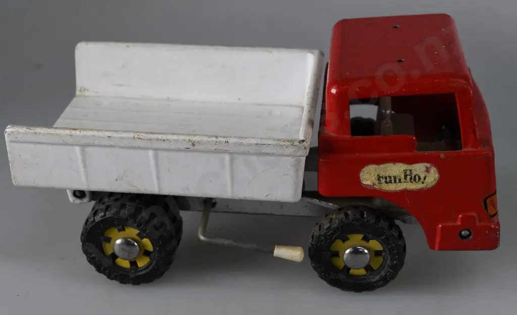 FUN HO TIP TRUCKS Image 1++