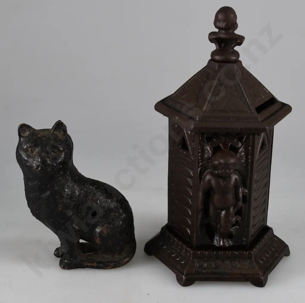 CAST IRON MONEY BOXES Image 1++