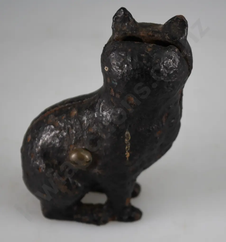 CAST IRON MONEY BOXES Image 1++