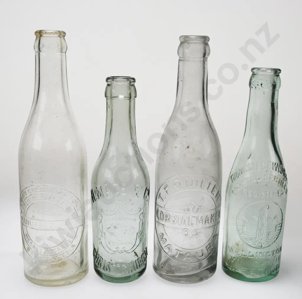CROWN TOP AERATED WATERS Image 1++