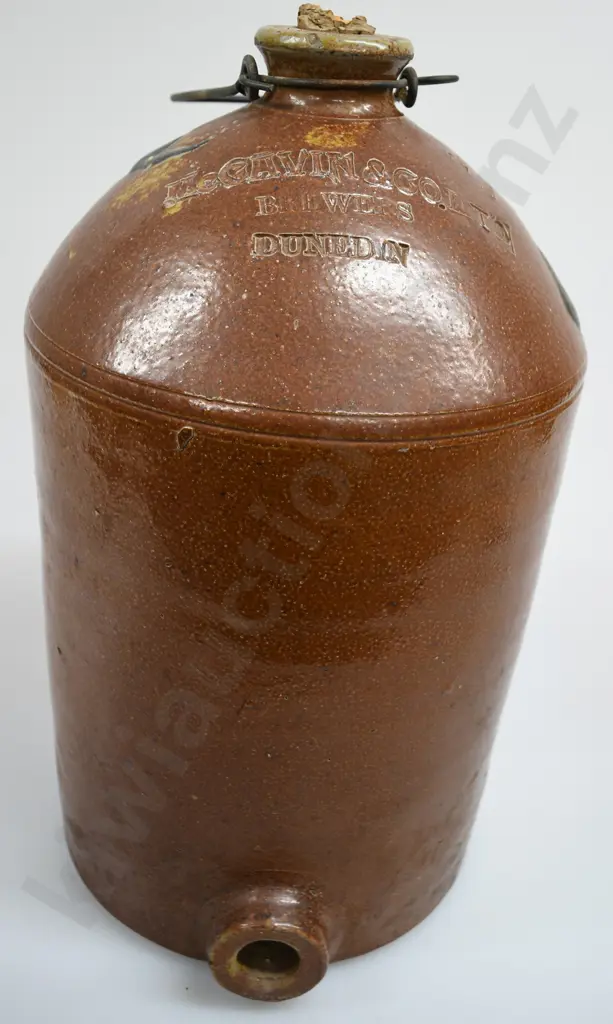 MCGAVIN DUNEDIN STONE JAR Image 1++