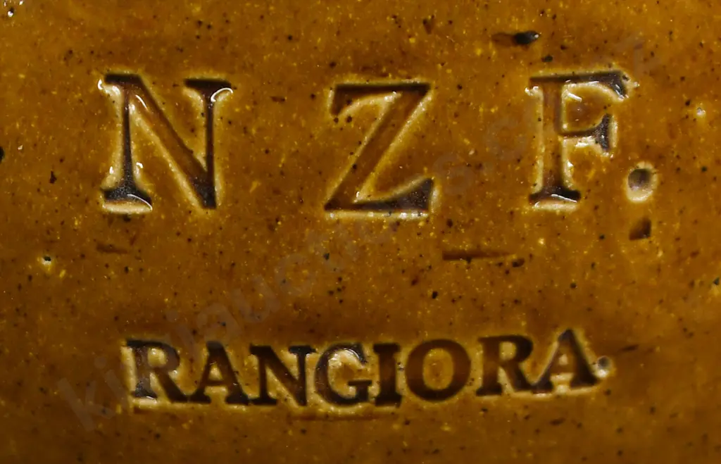 NZF STONE JAR STONE JAR Image 1++