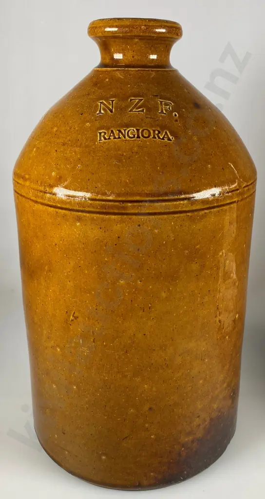 NZF STONE JAR STONE JAR Image 1++