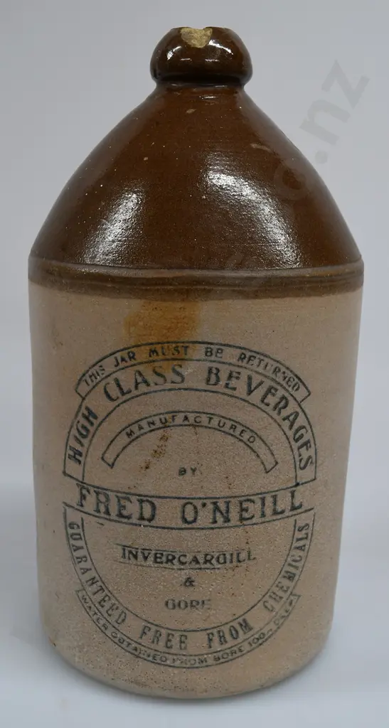O'NEILL INVERCARGILL & GORE STONE JAR Image 1++