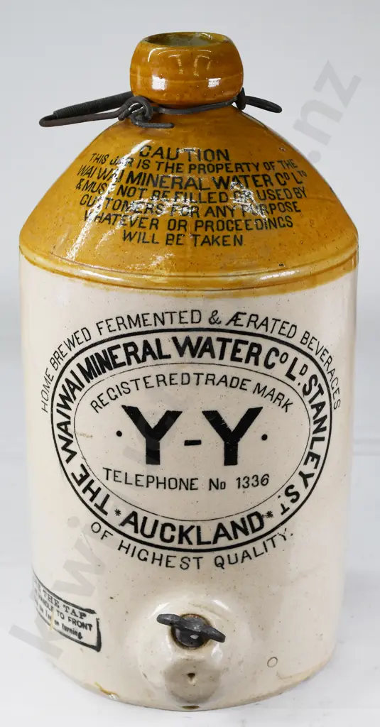 WAI WAI AUCKLAND STONE JAR Image 1++
