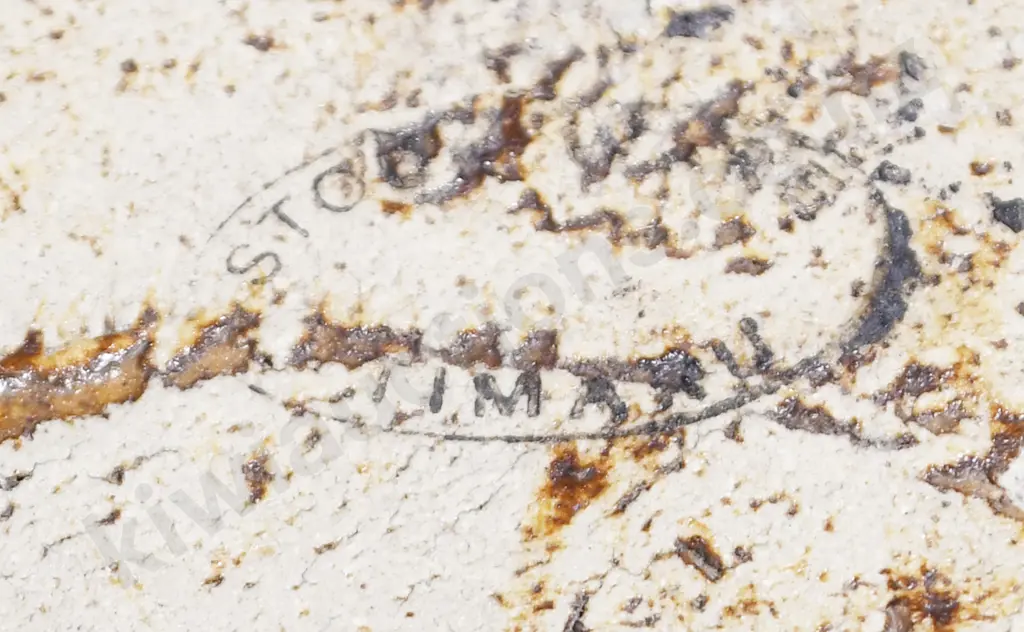 ROBINSON CHERTSEY STONE JAR Image 1++