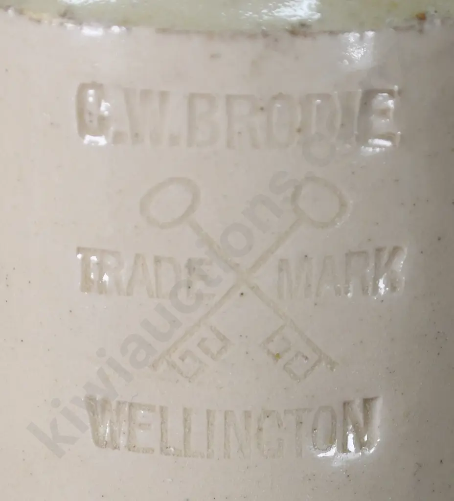 BRODIE WELLINGTON GINGER BEER Image 1++