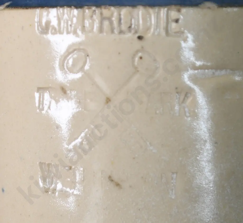 BRODIE WELLINGTON GINGER BEER Image 1++