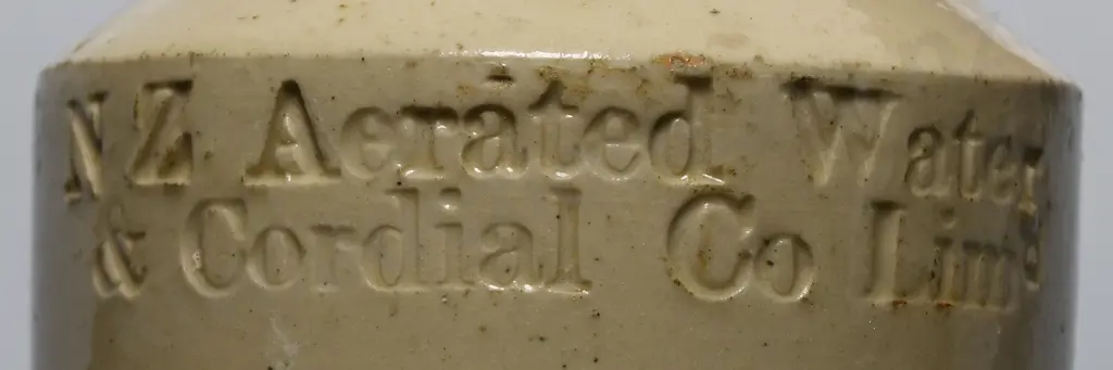 NZ AERATED WATER & CORDIAL CO GINGER BEER Image 1++