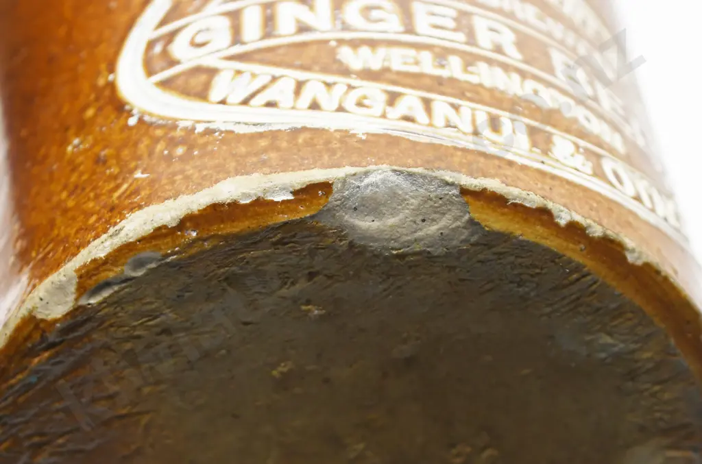 THOMSON LEWIS WELLINGTON GINGER BEER Image 1++
