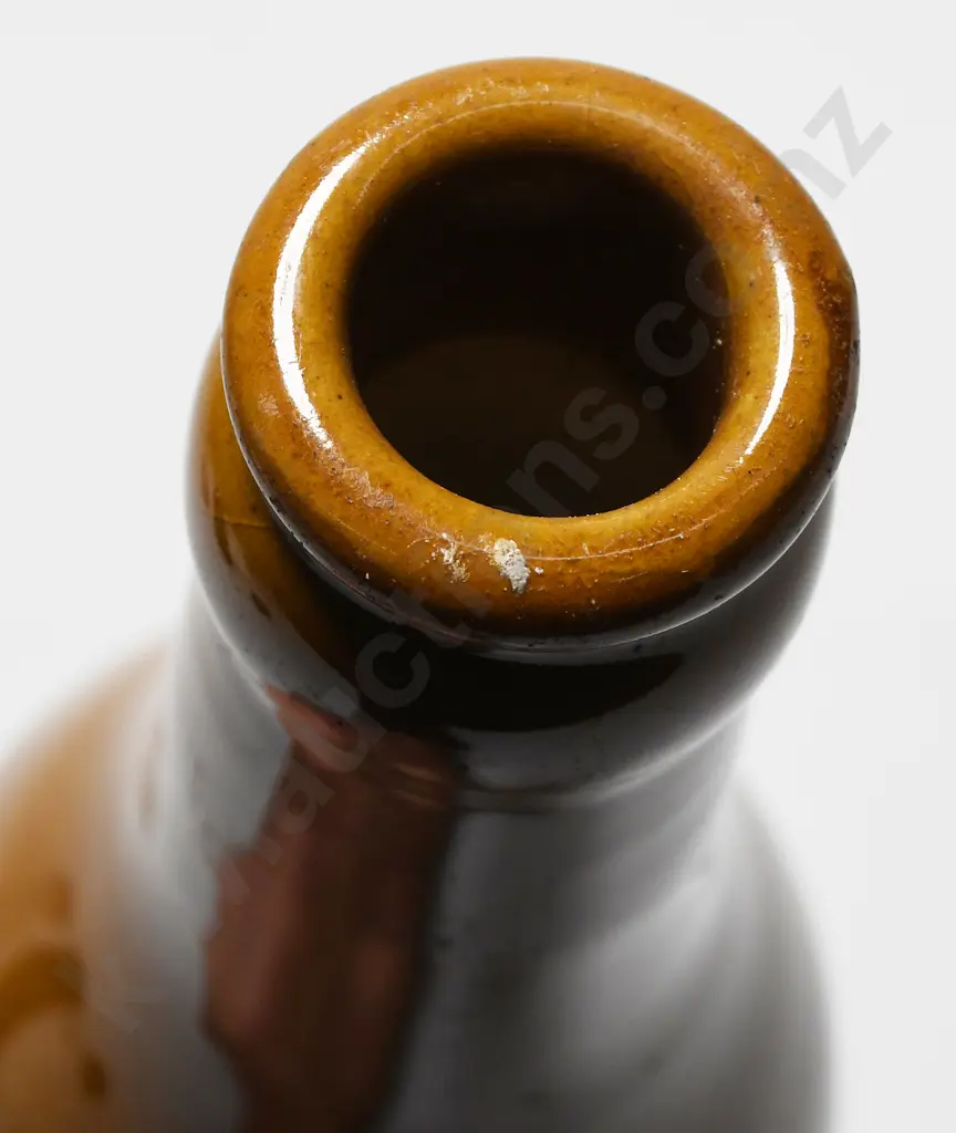 GILBERD’S NAPIER GINGER BEER Image 1++