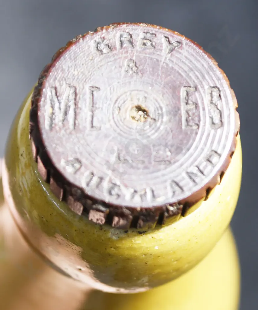 GREY MENZIES GINGER BEER Image 1++