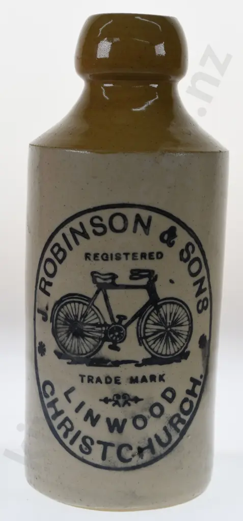ROBINSON CHRISTCHURCH GINGER BEER Image 1++