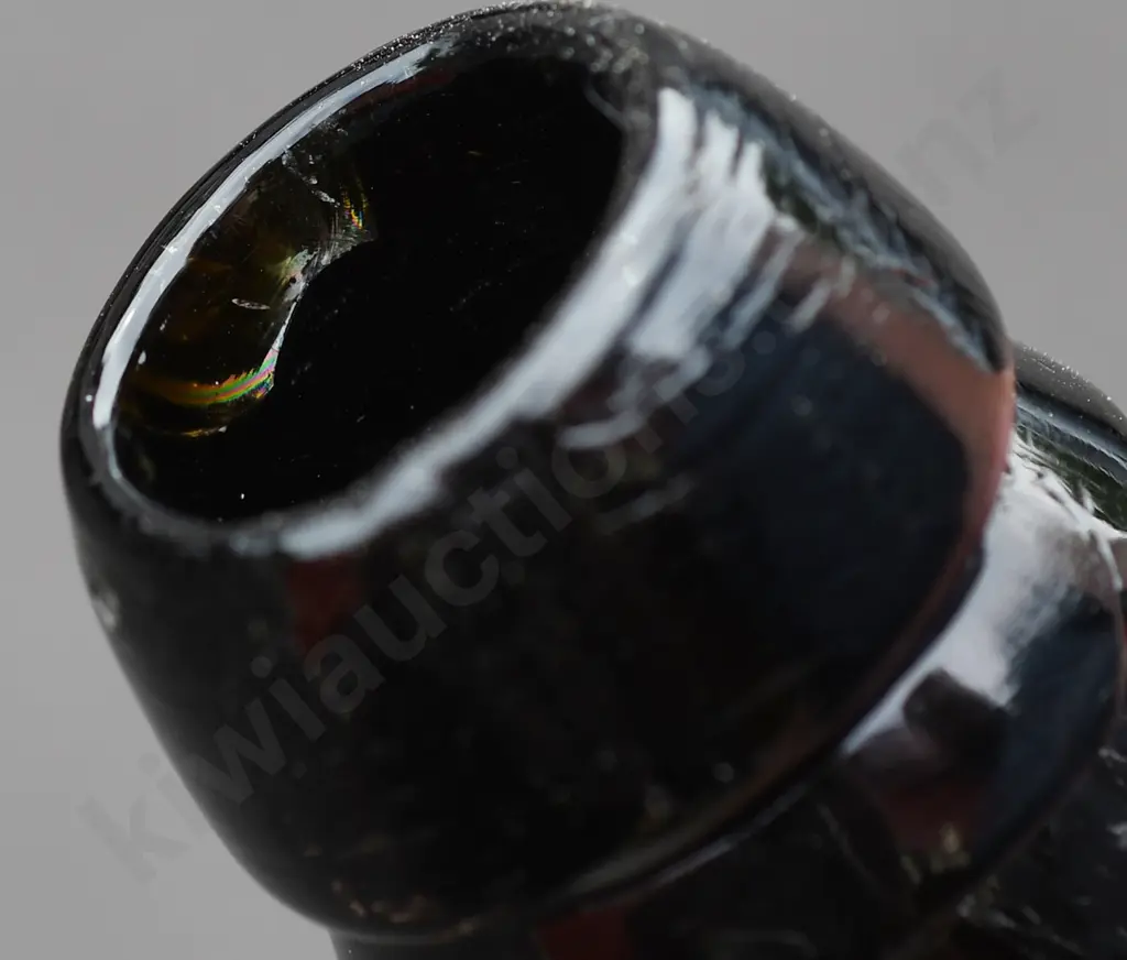 TALL BLACK HORSE BEER Image 1++