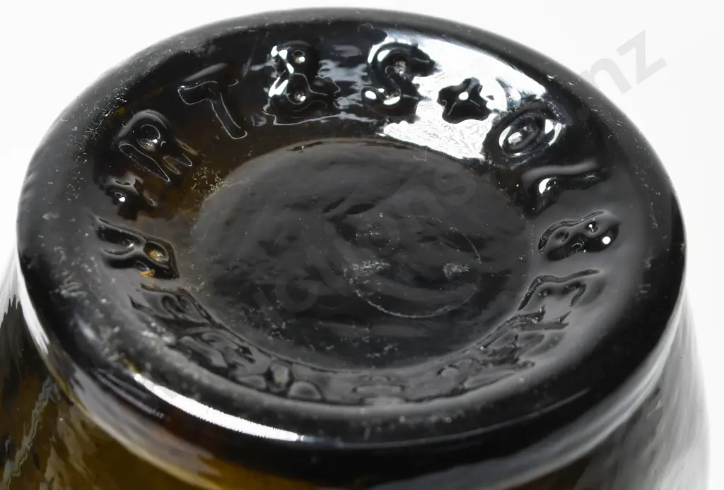THORNE SEALED WHISKY Image 1++