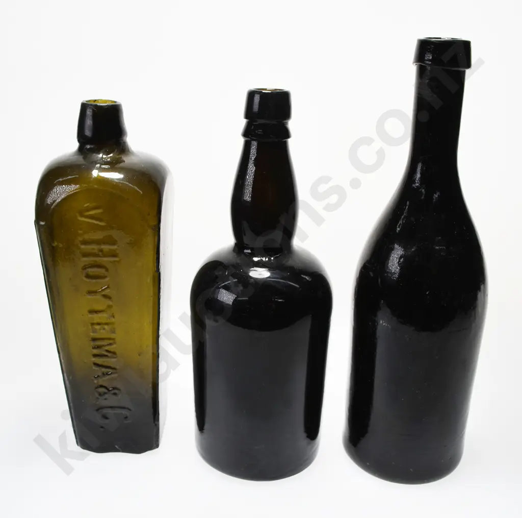 HOYTEMA GIN & 2 BLACKS Image 1++