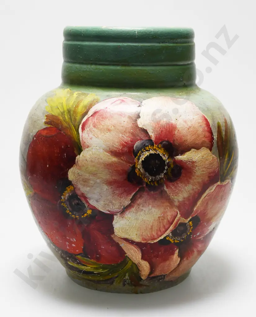 WALLY SILVA HAND DECORATED VASE Image 1++