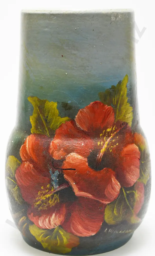 WALLY SILVA HAND DECORATED VASE Image 1++