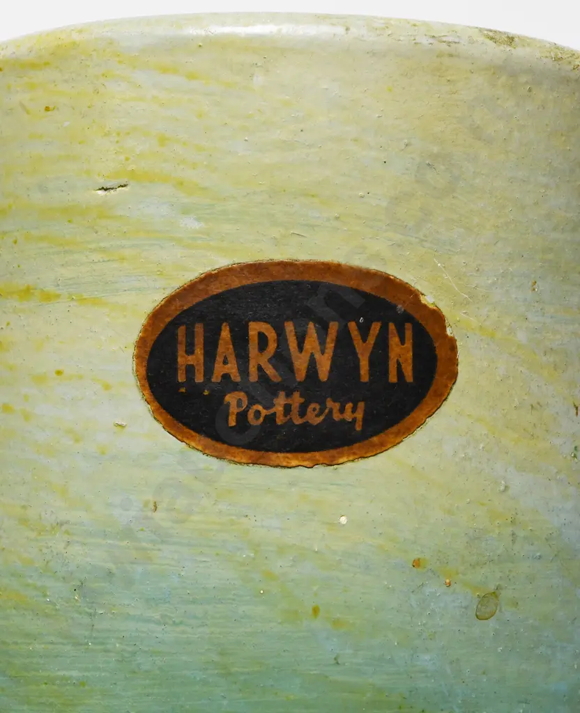 WALLY SILVA HAND DECORATED VASE Image 1++