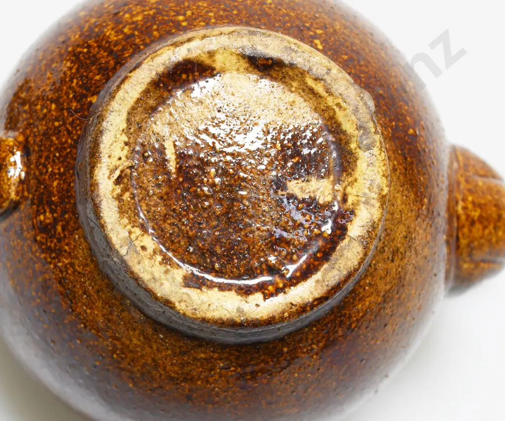 LUKE ADAMS TEAPOT Image 1++