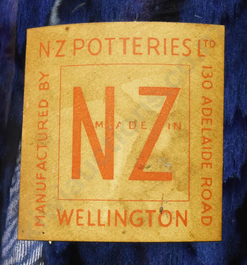 NZ POTTERIES WELLINGTON JUG Image 1++