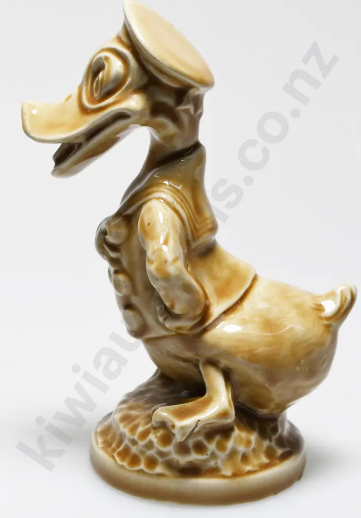 TEMUKA WARE SAILOR DUCK Image 1++