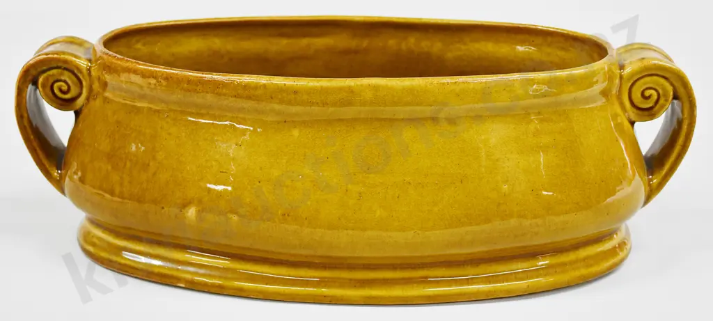 LUKE ADAMS TROUGH VASE Image 1++