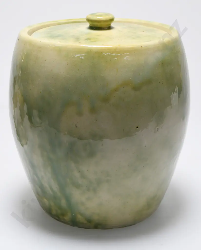TIMARU POTTERIES STORAGE JAR Image 1++